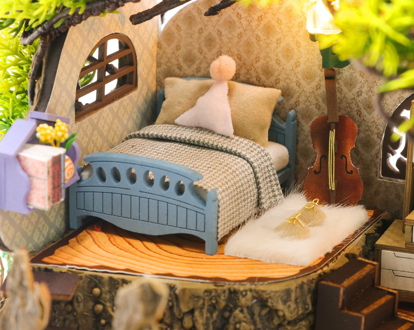 Dollhouse M2232 ’Forest Secret House‘ w/Dust Proof Cover, Music Movement, LED Lights and Glues, Wooden Miniature Dollhouse Furniture Kits