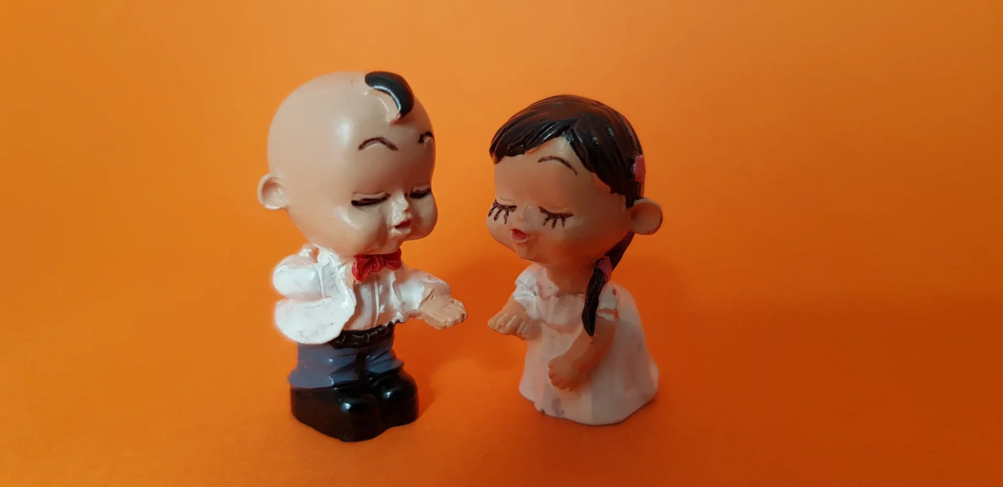 IIE CREATE Seattle Holiday (K048) Assemble Wooden Miniature Dollhouse w/LEDs and Glues Birthday Anniversary Gifts