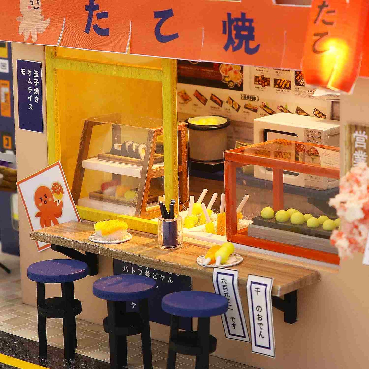 DIY M913 ’Star Takoyaki‘ Wooden Miniature Dollhouse w/LED Lights and Dust Proof Cover and Glue Assemble Dollhouse