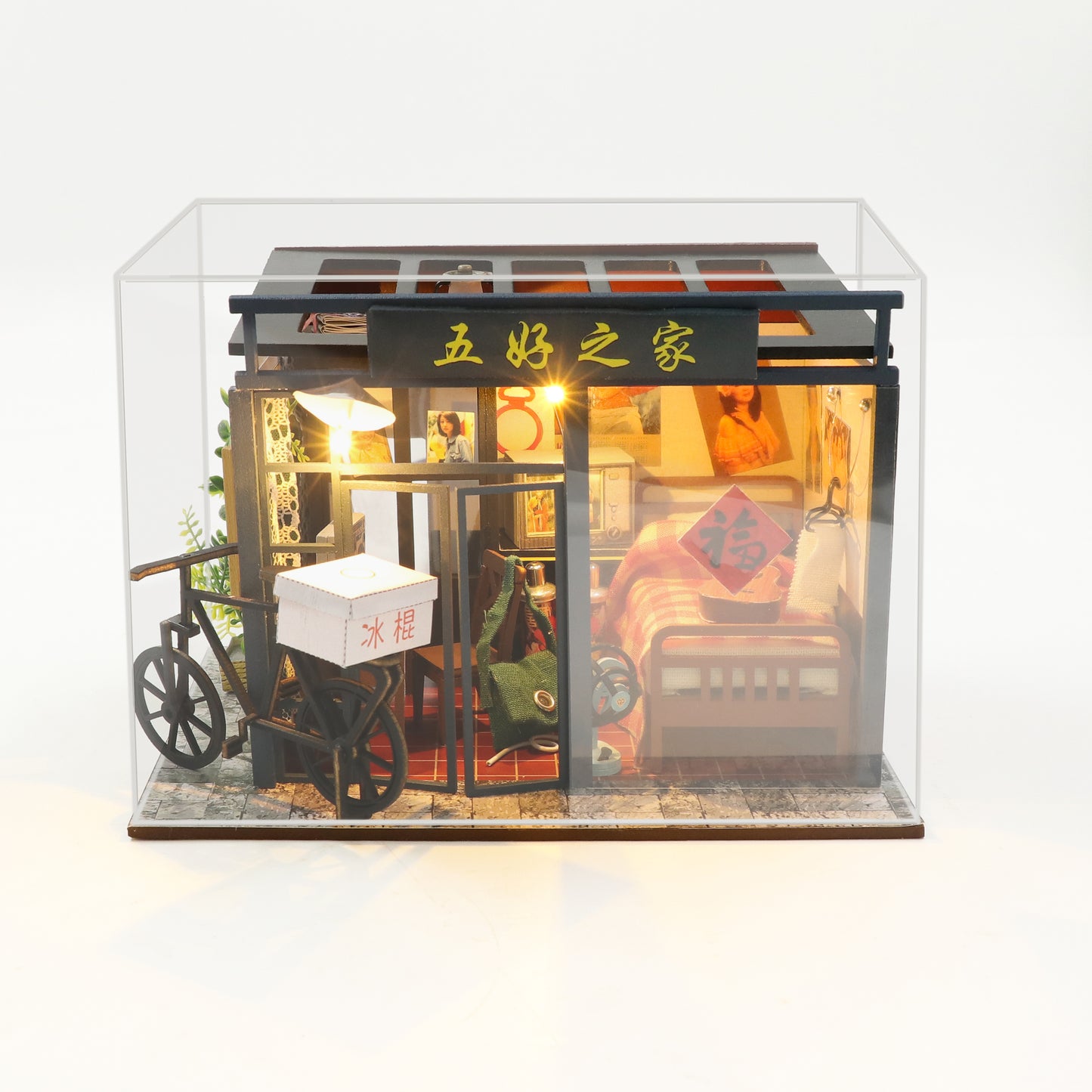 Hoomeda Wooden Miniature Dollhouse Furniture Kits ’We Are Family‘ S2221 w/Dust Proof Cover, LED Lights and Glues