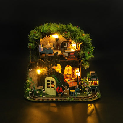 Dollhouse M2232 ’Forest Secret House‘ w/Dust Proof Cover, Music Movement, LED Lights and Glues, Wooden Miniature Dollhouse Furniture Kits
