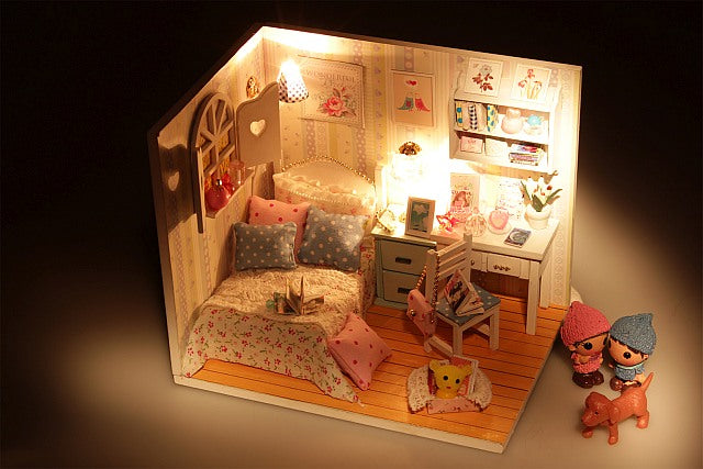 DIY Adabelle's Room (M013) Miniature Dollhouse w/ LEDs and Dust cover Present for Kids Crafts Doll House Room