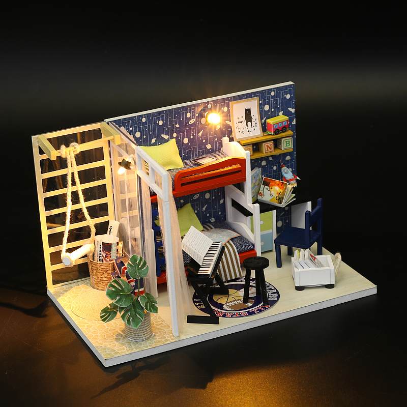 DIY S901 'Future Space' Wooden Miniature Dollhouse Room Kits Toys Gifts for Boy and Girl Fun Crafts Doll House Furniture Kits